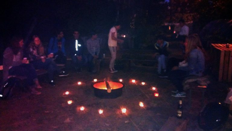 Barbecue with the teachers and students from the Tryp-Hotel